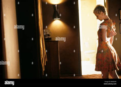 Anne Heche Butt, Breasts Scene in Spread